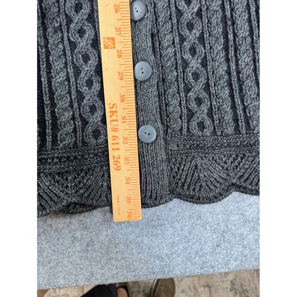 Aran Crafts Ireland 100% Irish Merino Wool Cable Knit Button Cardigan  Sz S - Picture 7 of 8
